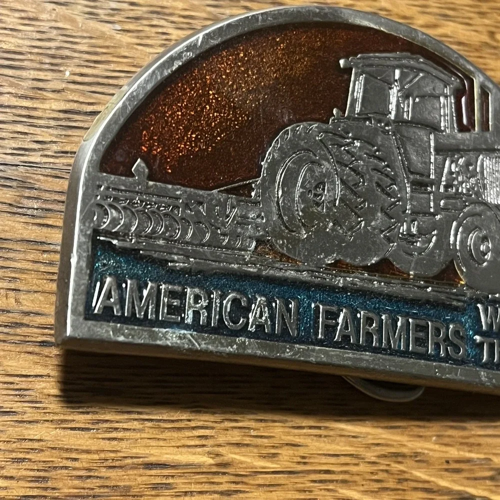 Case vintage belt